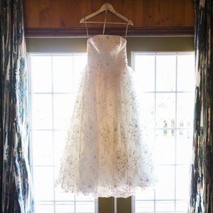 Vera Wang White Wedding Gown